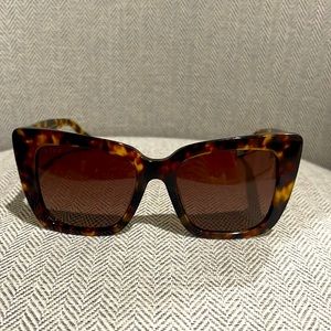 Diff woman sunglasses